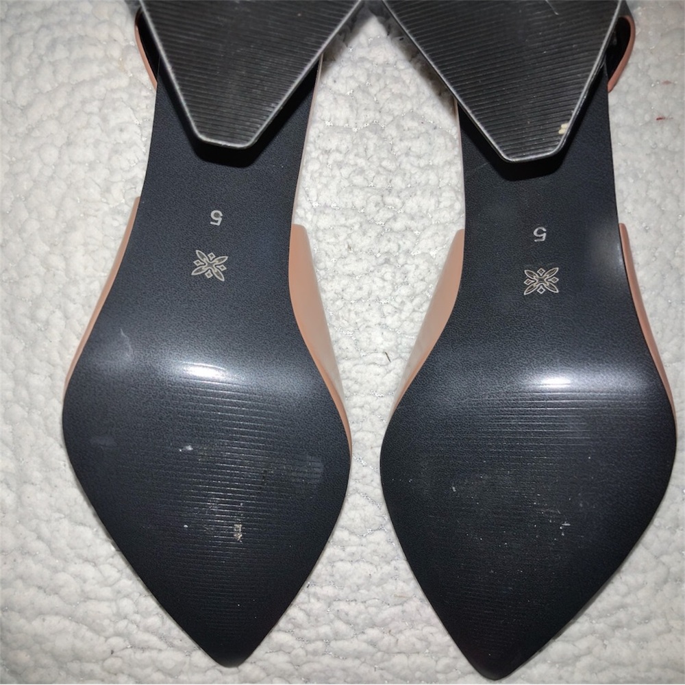 BCBGeneration Beige Slingback Heels - image 7